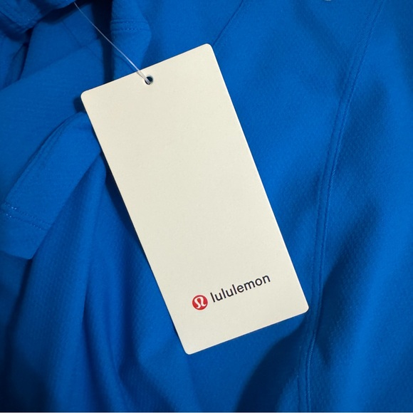 New With Tags, Lululemon Blue Abrasion-Resistant Train Tee, Size 12/XL - Picture 6 of 7